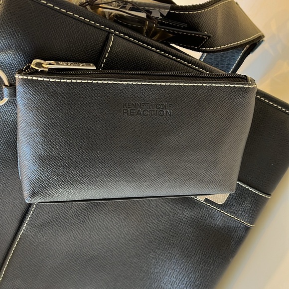 Kenneth Cole REACTION “Big Bag Wolf” Large Black Business Bag Fabric NWT - Picture 12 of 15